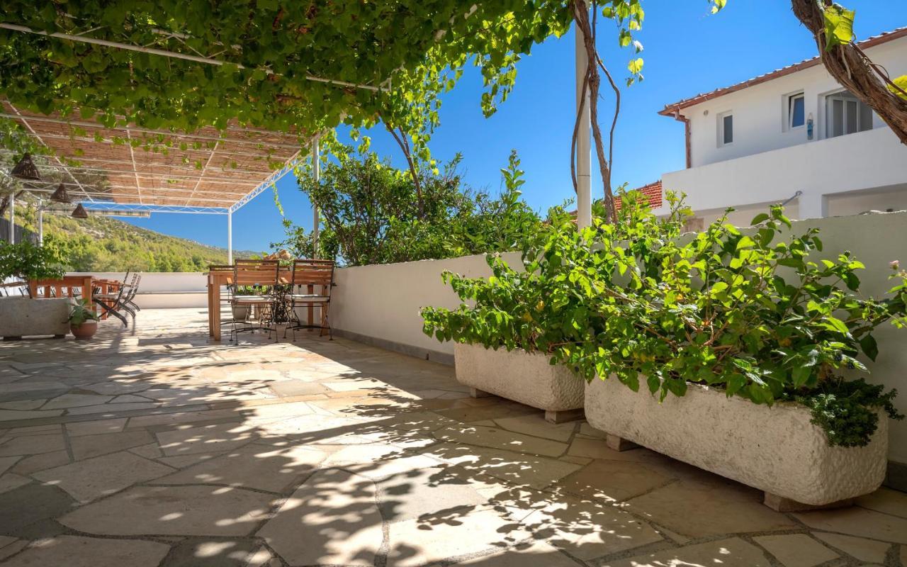 Pansion Marjan Hotel Zavala Exterior photo