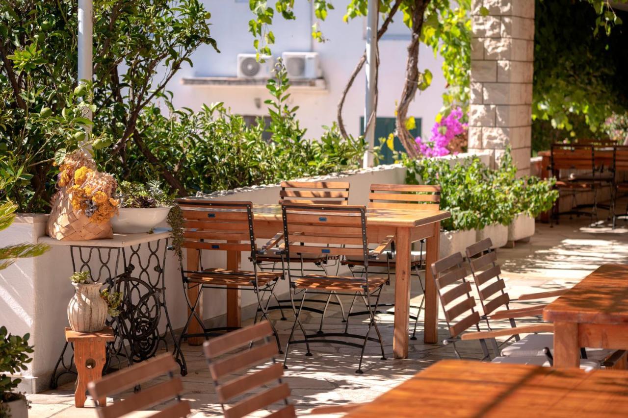 Pansion Marjan Hotel Zavala Exterior photo